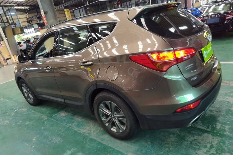 Used Hyundai Santa Fe 2013 2.0T Automatic Two-Wheel Drive Fashion Edition Exterior 3