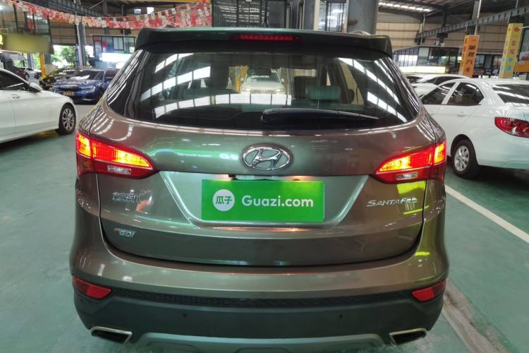 Used Hyundai Santa Fe 2013 2.0T Automatic Two-Wheel Drive Fashion Edition Exterior 4