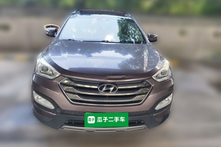 Used Hyundai Santa Fe  Front
