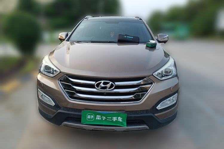 Used Hyundai Santa Fe 2013 2.4L Automatic 4x4 Prestige Edition Front