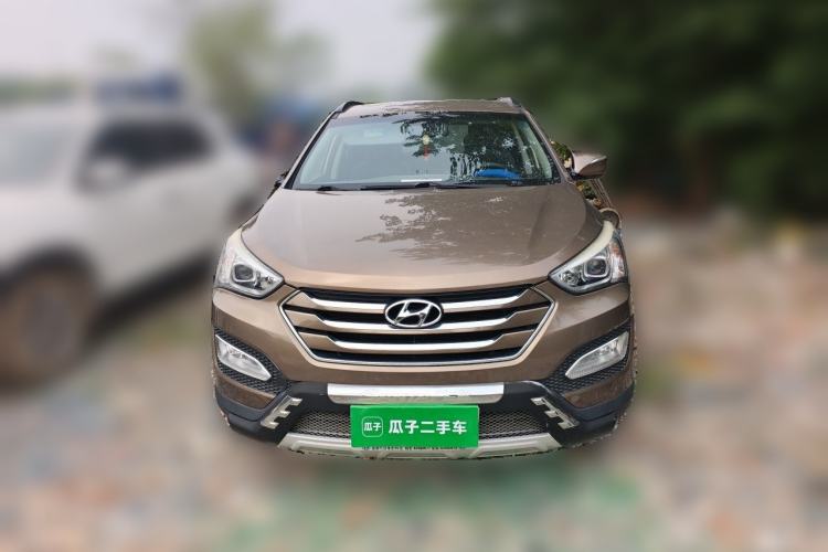 Used Hyundai Santa Fe 2013 2.4L Automatic 2WD Comfort Edition Front