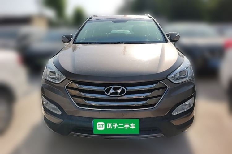 Used Hyundai Santa Fe 2013 Revised Version 2.4L Automatic All-Wheel Drive Smart Type Front
