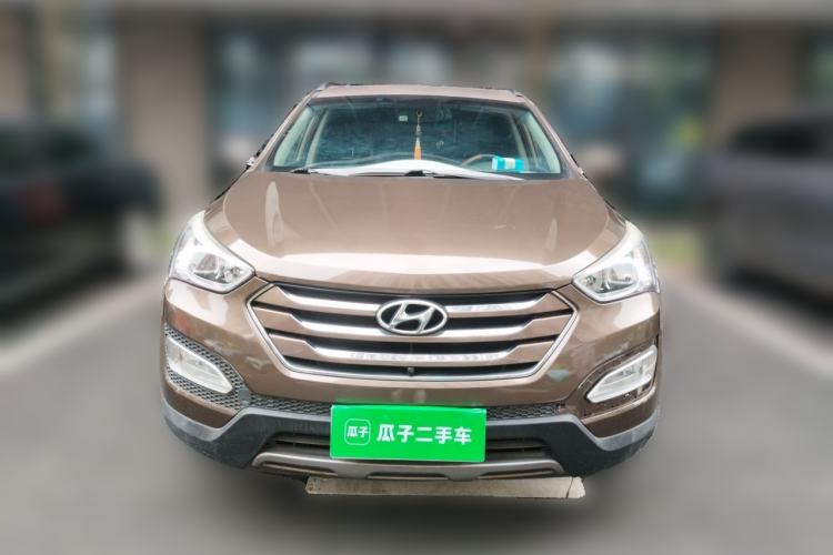 Used Hyundai Santa Fe 2013 2.4L Automatic 2WD Comfort Edition Front