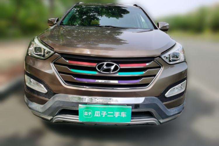 Used Hyundai Santa Fe 2013 2.4L Automatic 2WD Comfort Edition Front