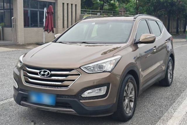 Ojetý Hyundai Santa Fe 2013 2.0T Automatic Two-Wheel Drive Fashion Edition