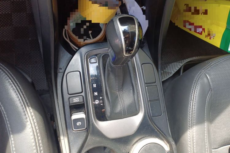 Used Hyundai Santa Fe 2013 Revised Version 2.4L Automatic All-Wheel Drive Smart Type Gear Lever