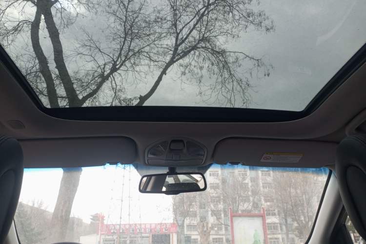 Used Hyundai Santa Fe 2013 Revised Version 2.4L Automatic All-Wheel Drive Smart Type Headliner