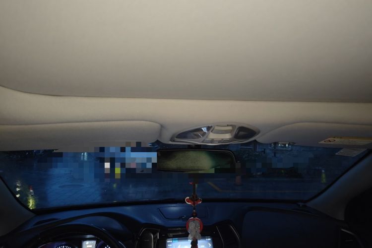Used Hyundai Santa Fe 2013 2.4L Automatic Two-Wheel Drive Smart Version Headliner