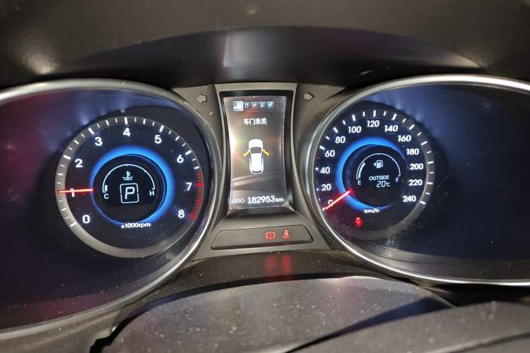 Used Hyundai Santa Fe 2013 2.4L Automatic 2WD Comfort Edition Instrument Cluster