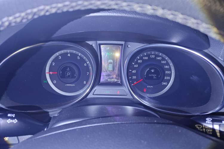 Used Hyundai Santa Fe 2013 2.4L Automatic 4x4 Prestige Edition Instrument Cluster