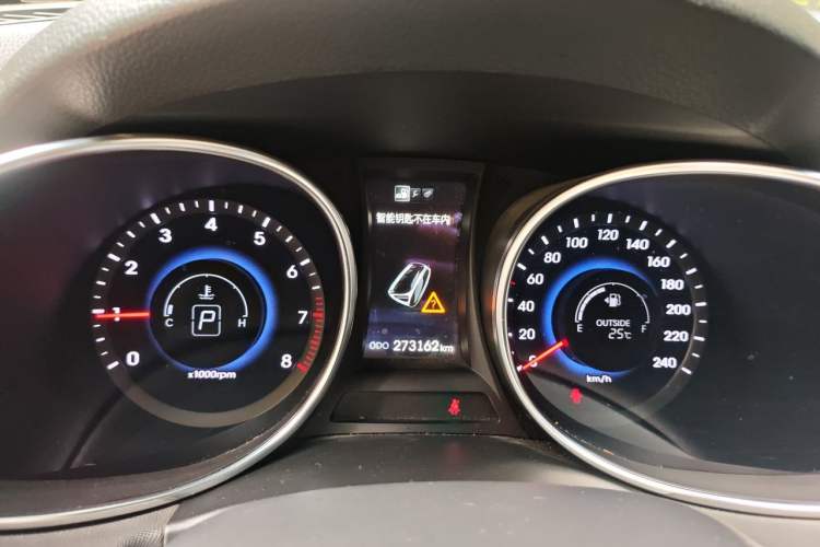 Used Hyundai Santa Fe 2013 Revised Version 2.4L Automatic All-Wheel Drive Smart Type Instrument Cluster