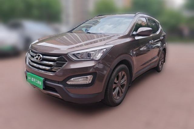 Used Hyundai Santa Fe 2013 Revised Version 2.4L Automatic All-Wheel Drive Smart Type