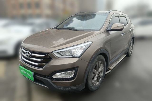 Used Hyundai Santa Fe 2013 2.4L Automatic Two-Wheel Drive Smart Version