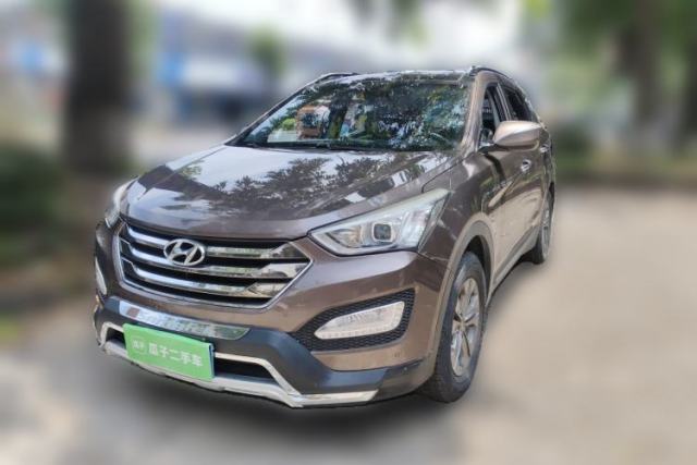 Used Hyundai Santa Fe 2013 2.4L Automatic Two-Wheel Drive Smart Version
