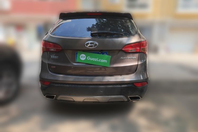 Used Hyundai Santa Fe 2013 2.0T Automatic Two-Wheel Drive Fashion Edition Rear