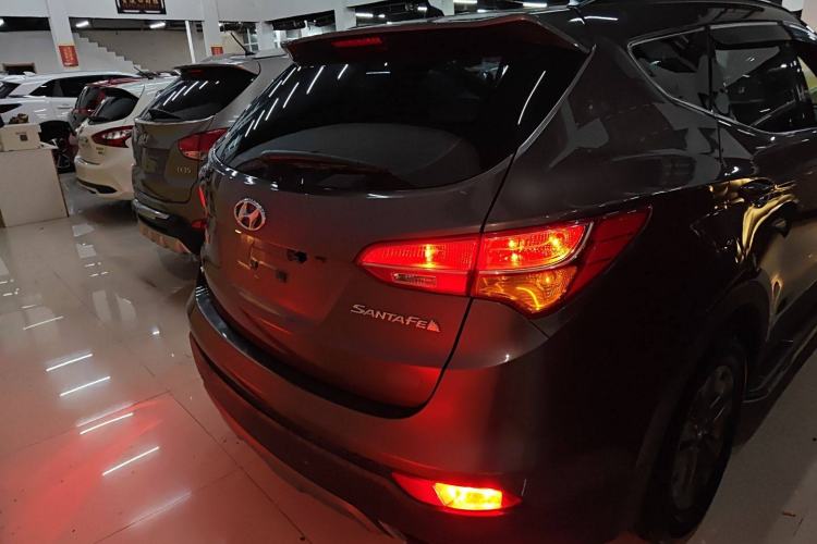 Used Hyundai Santa Fe 2013 2.4L Automatic 4x4 Comfort Edition Rear