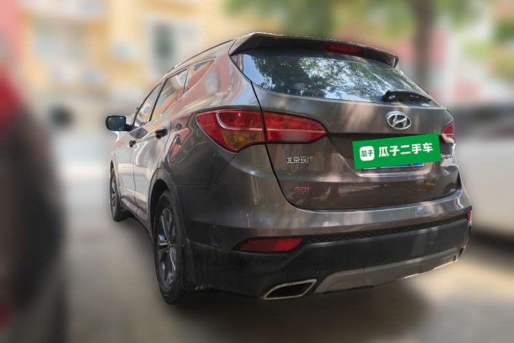 Used Hyundai Santa Fe 2013 2.0T Automatic Two-Wheel Drive Fashion Edition Rear Left 45 Deg