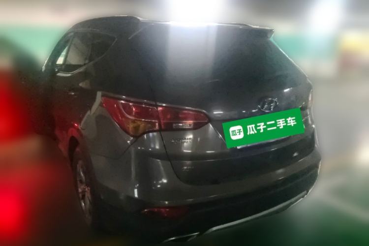 Used Hyundai Santa Fe 2013 2.4L Automatic 2WD Comfort Edition Rear Left 45 Deg