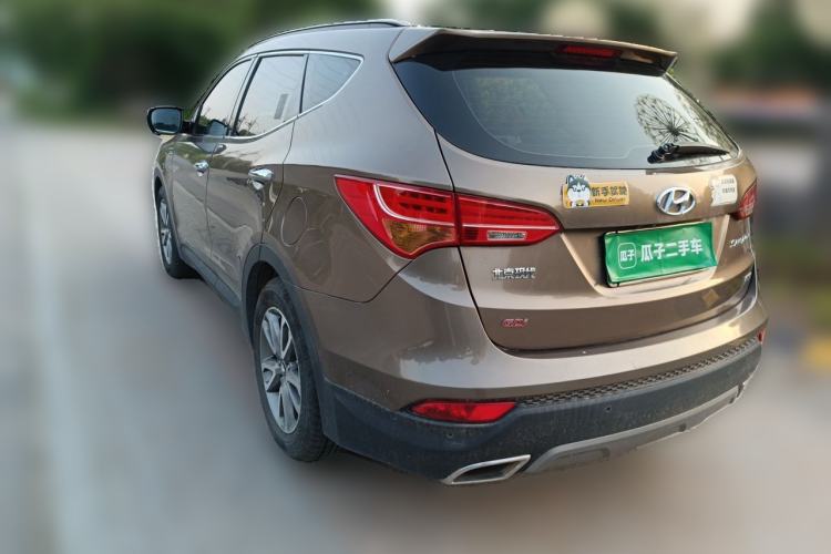 Used Hyundai Santa Fe 2013 2.4L Automatic 4x4 Prestige Edition Rear Left 45 Deg