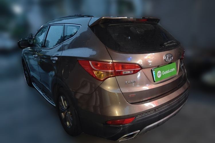 Used Hyundai Santa Fe 2013 2.4L Automatic Two-Wheel Drive Smart Version Rear Left 45 Deg