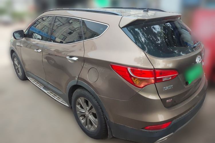 Used Hyundai Santa Fe 2013 2.4L Automatic Two-Wheel Drive Smart Version Rear Left 45 Deg