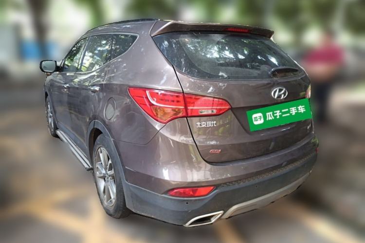 Used Hyundai Santa Fe 2013 2.4L Automatic 4x4 Prestige Edition Rear Left 45 Deg