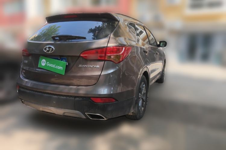 Used Hyundai Santa Fe 2013 2.0T Automatic Two-Wheel Drive Fashion Edition Rear Right 45 Deg