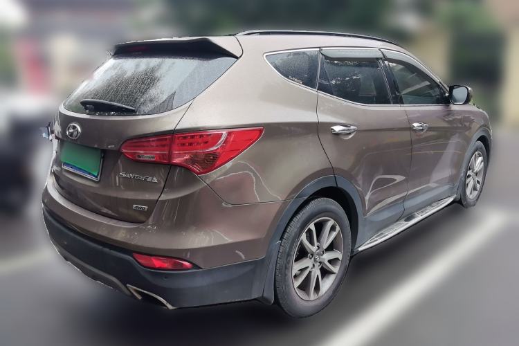 Used Hyundai Santa Fe 2013 2.0T Automatic All-Wheel Drive Prestige Version Rear Right 45 Deg