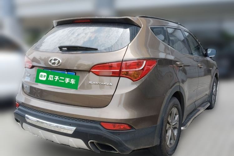 Used Hyundai Santa Fe 2013 2.4L Automatic 2WD Comfort Edition Rear Right 45 Deg