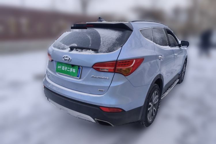 Used Hyundai Santa Fe 2013 2.0T Automatic All-Wheel Drive Prestige Version Rear Right 45 Deg