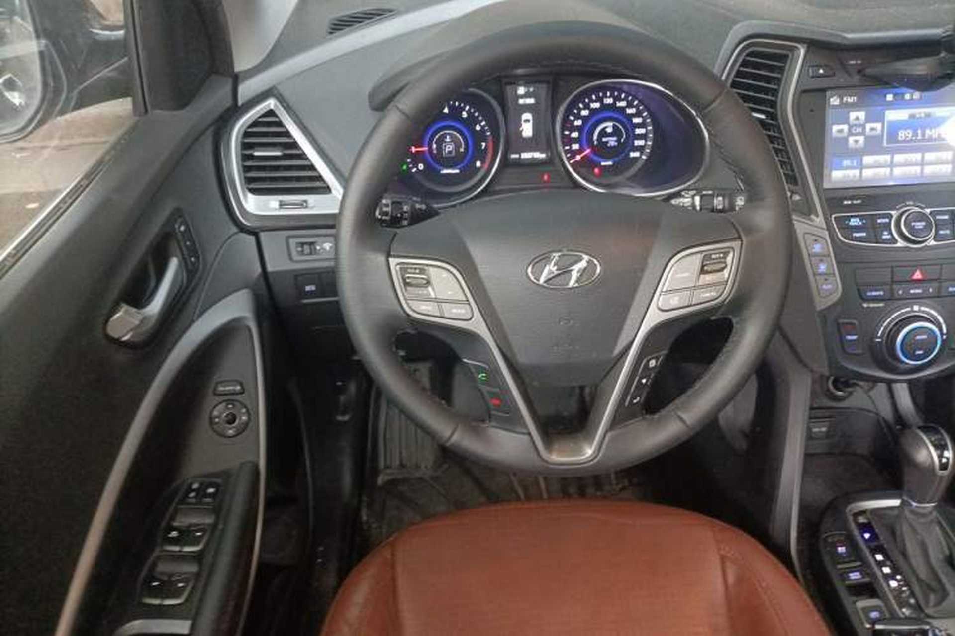 Used Hyundai Santa Fe 2013 Revised Version 2.0T Automatic All-Wheel Drive Prestige Edition Steering Wheel