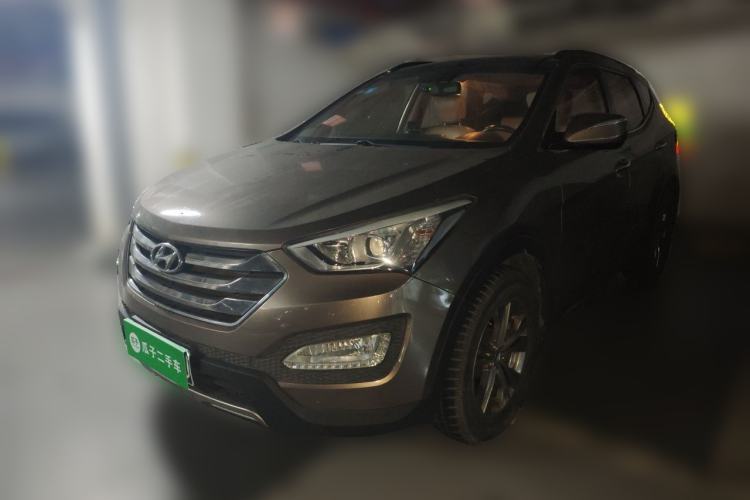 Used Hyundai Santa Fe 2013 2.4L Automatic 4x4 Smart Version Guazi used car, China used car export, Used car for sale, Used cars, Cheapest cars for sale