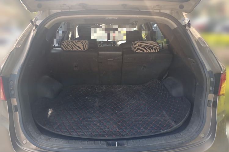 Used Hyundai Santa Fe 2013 Revised Version 2.4L Automatic All-Wheel Drive Smart Type Trunk