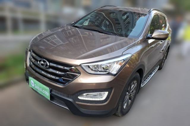 Used Hyundai Santa Fe 2013 Revised Version 2.4L Automatic All-Wheel Drive Smart Type