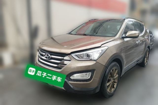 Hyundai Santa Fe 2013 2.4L Automatic Two-Wheel Drive Smart Version de segunda mano