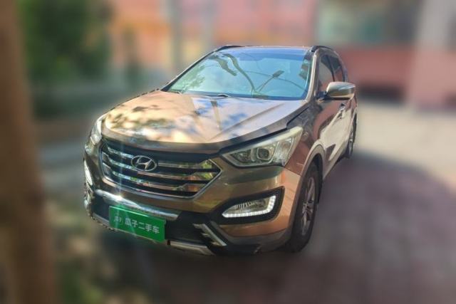Used Hyundai Santa Fe 2013 Revised Version 2.4L Automatic All-Wheel Drive Smart Type