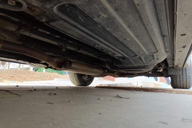 Used Hyundai Santa Fe 2013 2.4L Automatic Two-Wheel Drive Smart Version Chassis Front Left