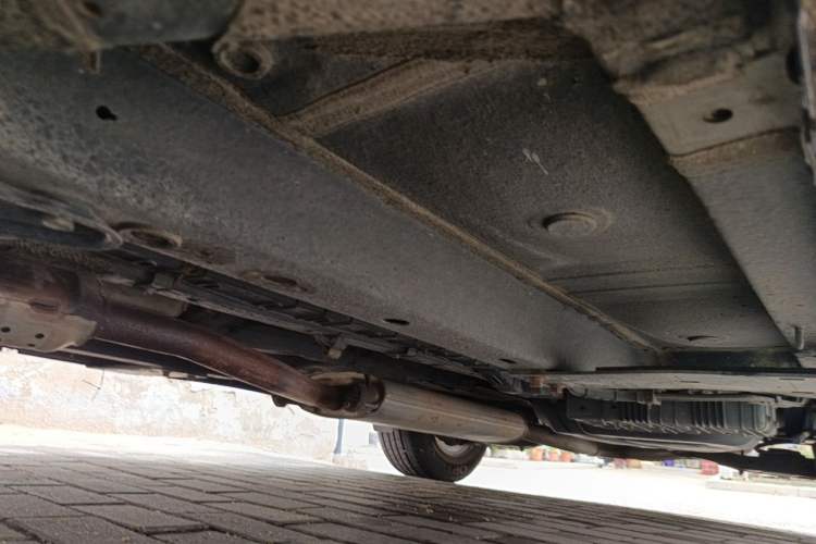 Used Hyundai Santa Fe 2013 2.4L Automatic 2WD Comfort Edition Chassis Front Left
