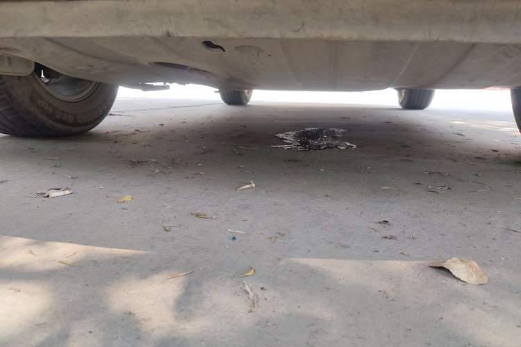 Used Hyundai Santa Fe 2013 2.4L Automatic Two-Wheel Drive Smart Version Chassis Front