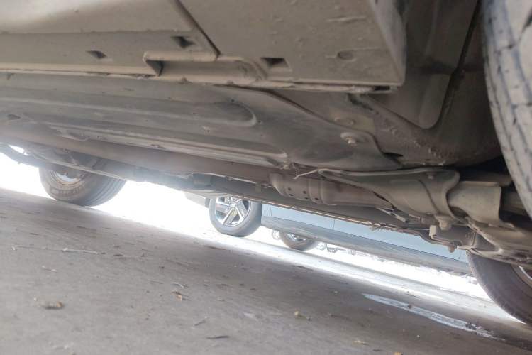 Used Hyundai Santa Fe 2013 2.4L Automatic Two-Wheel Drive Smart Version Chassis Front Right