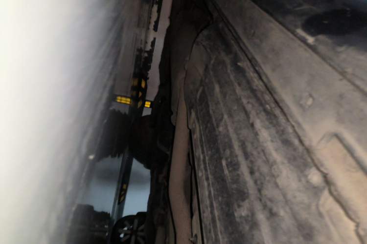 Used Hyundai Santa Fe 2013 2.4L Automatic 2WD Comfort Edition Chassis Front Right