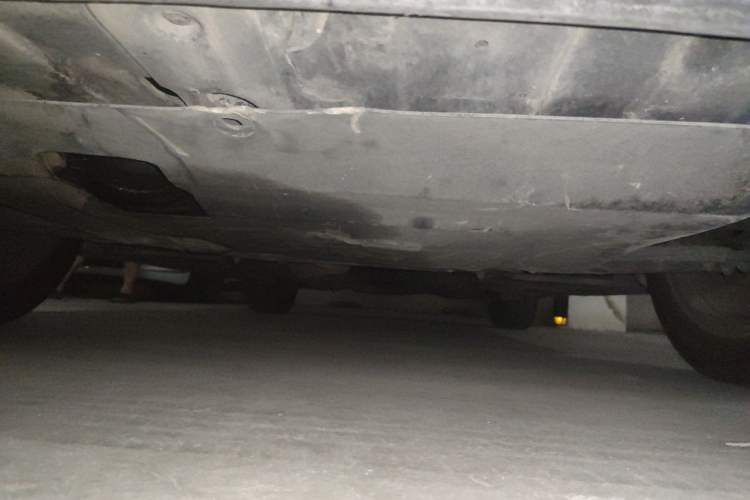 Used Hyundai Santa Fe 2013 2.4L Automatic Two-Wheel Drive Smart Version Chassis Front
