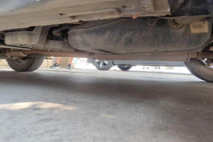 Used Hyundai Santa Fe 2013 2.4L Automatic Two-Wheel Drive Smart Version Chassis Rear Left
