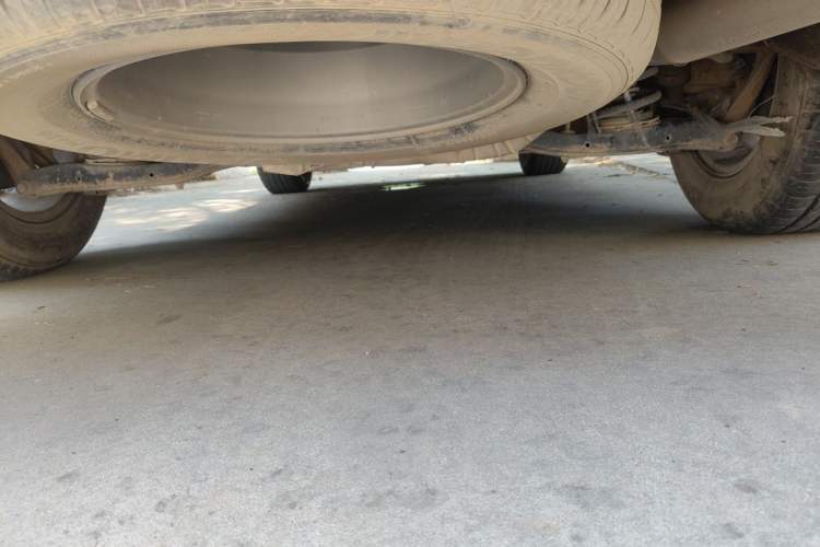 Used Hyundai Santa Fe 2013 2.4L Automatic Two-Wheel Drive Smart Version Chassis Rear