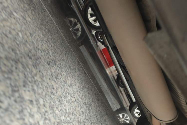 Used Hyundai Santa Fe 2013 2.4L Automatic 4x4 Comfort Edition Chassis Rear Right