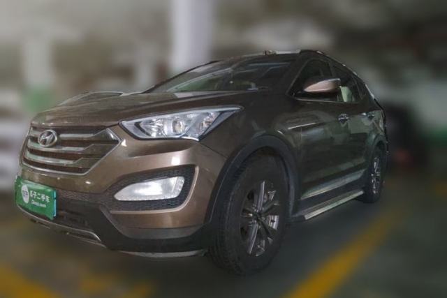 Used Hyundai Santa Fe 2013 2.4L Automatic Two-Wheel Drive Smart Version