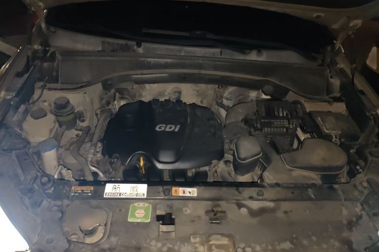 Used Hyundai Santa Fe 2013 2.4L Automatic 2WD Comfort Edition Engine Bay
