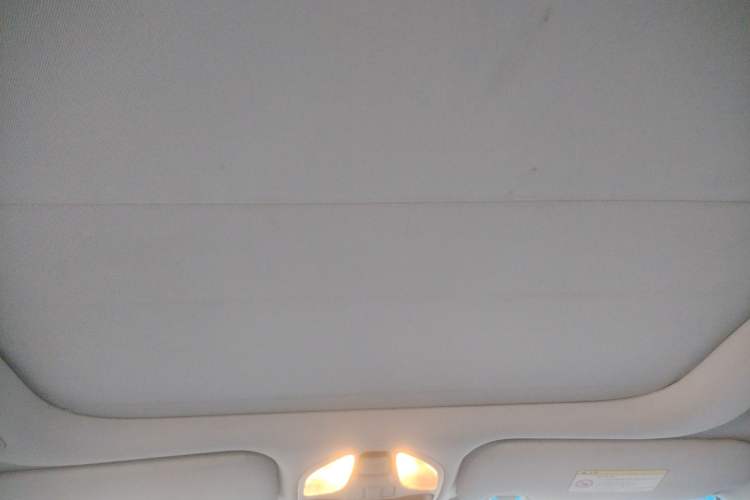 Used Hyundai Santa Fe 2013 2.0T Automatic All-Wheel Drive Top Trim Headliner