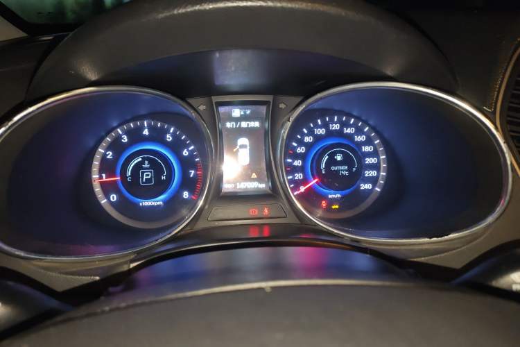 Used Hyundai Santa Fe 2013 2.4L Automatic 2WD Comfort Edition Instrument Cluster