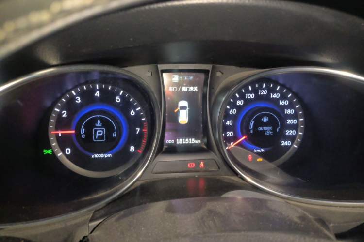 Used Hyundai Santa Fe 2013 2.4L Automatic 2WD Comfort Edition Instrument Cluster